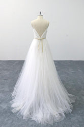Chic Spaghetti Strap Appliques Tulle Wedding Dress On Sale-27dress